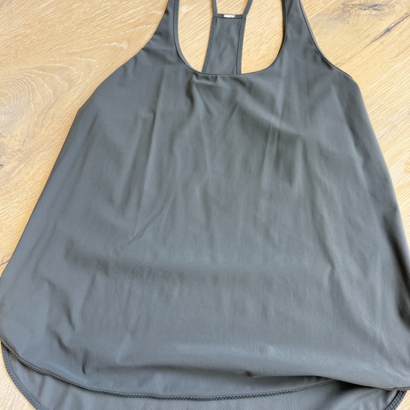 Lululemon On the run Tank Top Gray Size 4 - Picture 2 of 3